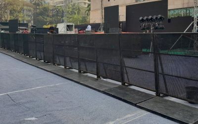 mojo-barricading-on-rent